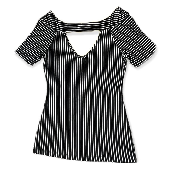 Summer & sage boat neck cut out top size small - Picture 6 of 8